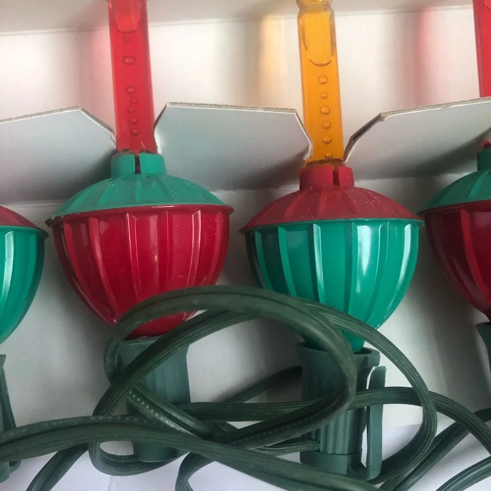 NOMA Expressions Bubble Lite Set Vintage 7 bulbs one doesn’t bubble